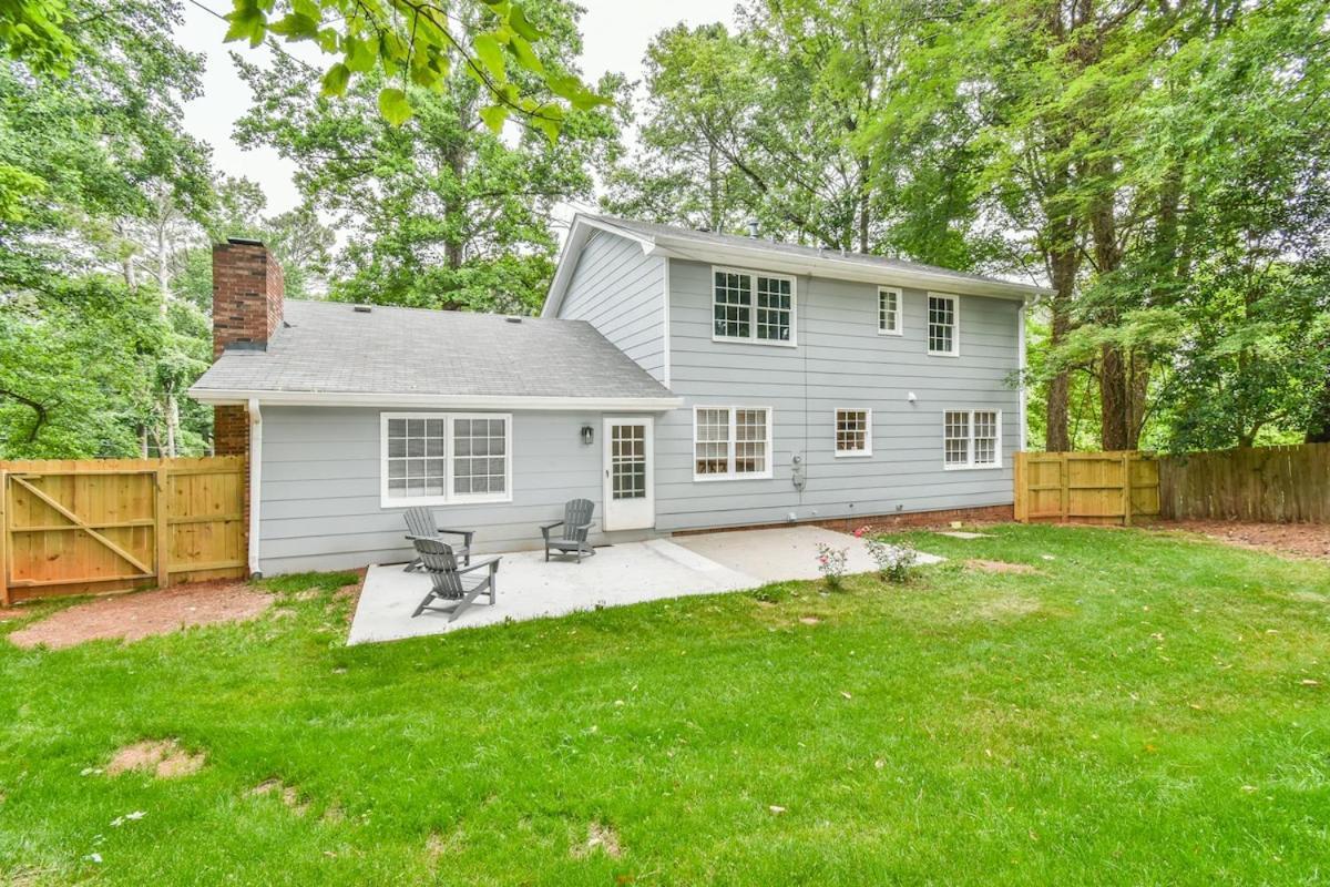 Cozy Home With Arcade, Ping Pong & Fenced Backyard Lawrenceville Exterior foto